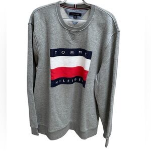Tommy Hilfiger Men’s Gray 2XL Sweatshirt with Classic Vintage Logo NWOT